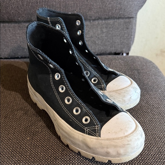 Converse Black Canvas High-Tops - Picture 1 of 4